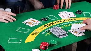 audplay Meja dan Permainan Nyata